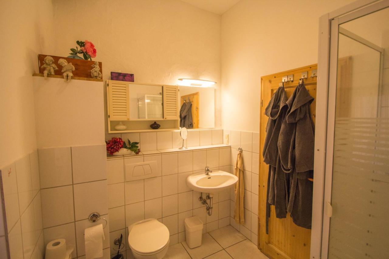 Haus Falkenhof Knüllwald Dış mekan fotoğraf